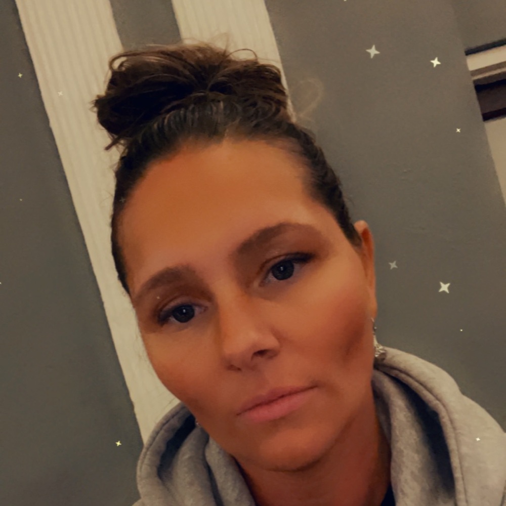 Meet your Posher, Naomi